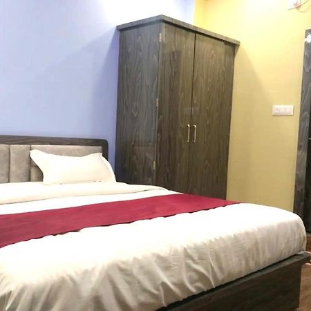 Baba Hotel Shāmpur Buitenkant foto